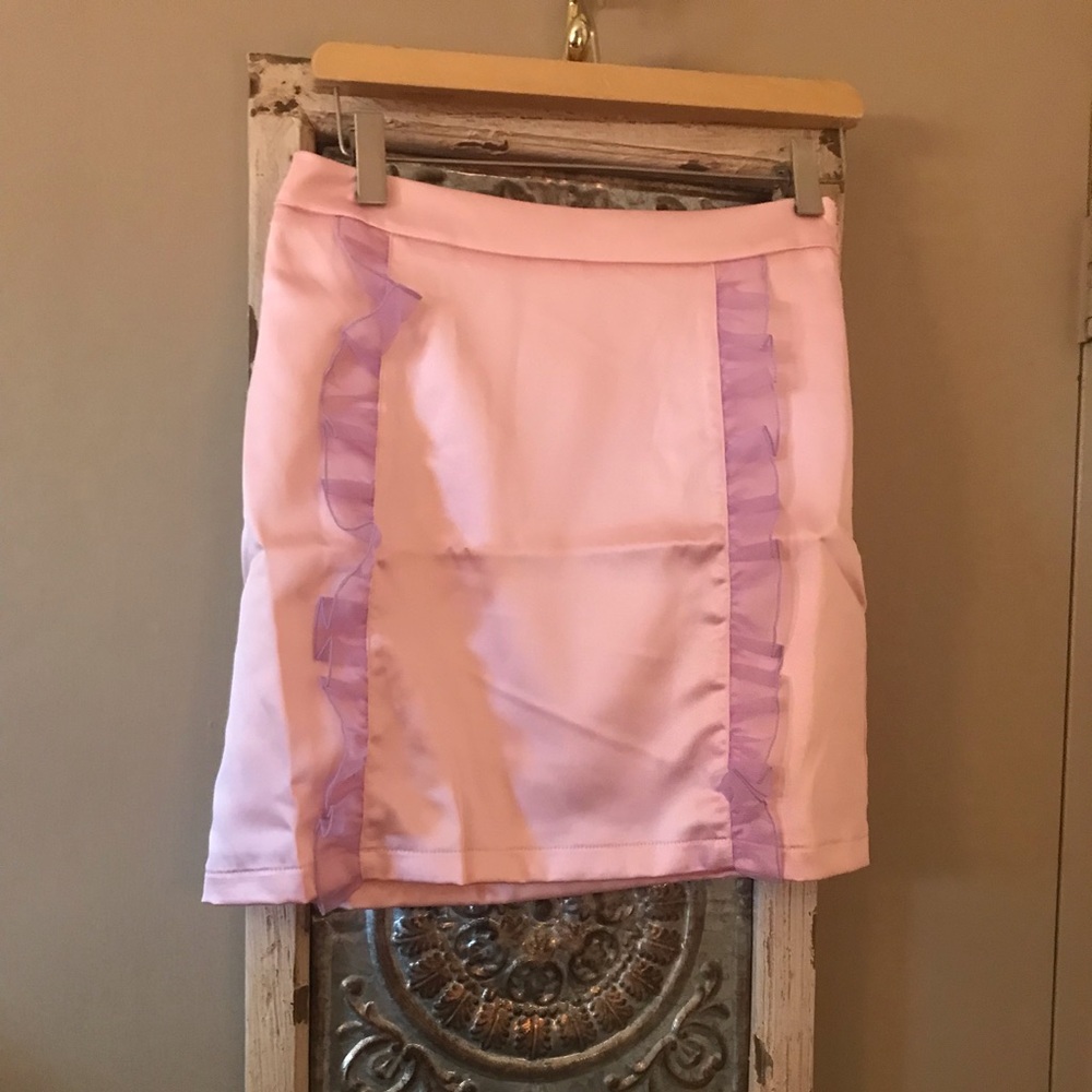 Dolls Kill Sugar Thrillz Pastel Sitting Pretty Satin Ruffle Skirt